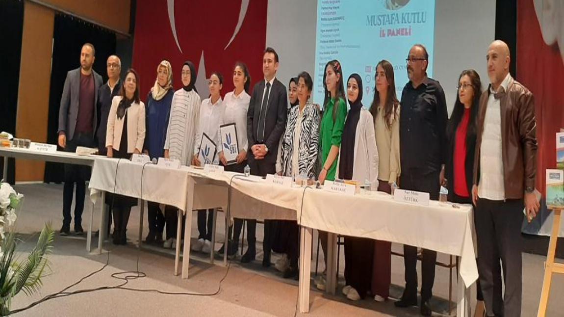 Anadolu Mektebi Yazar Okumaları Projesi Mustafa Kutlu Paneli